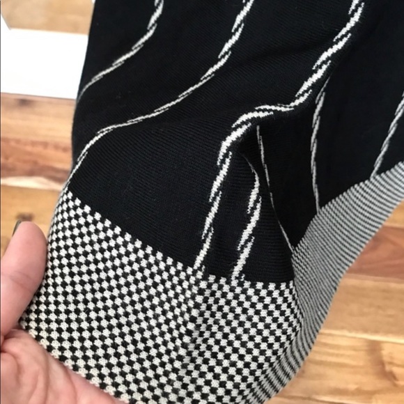 Fit and Flare A line Sweater Dress with Sleeves - M (Never Worn!) - Picture 5 of 7